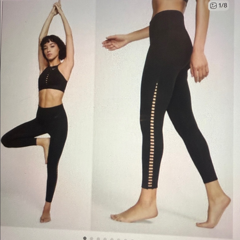 Nike Dri-Fit 7/8 Twist Speed Training Tights with open side stripe on legs Large